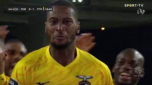 Norberto bercique gomes betuncal (born 31 january 1998), known as beto, is a portuguese professional footballer who plays for portimonense s.c. Goal Golo Beto Fc Porto 0 1 Portimonense Liga 20 21 7 Youtube