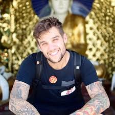 Marco Corrales Marchiori