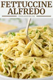 Easy Fettuccine Alfredo True Comfort Food Chisel Fork Recipe Fettuccine Alfredo Fettuccine Pasta Dishes