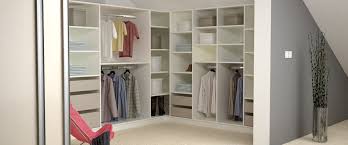 Begehbarer kleiderschrank dachschrage meine mobelmanufaktur kleiderschrank dachschräge selber bauen ianirodesig. Begehbarer Kleiderschrank Fur Dachschrage Deinschrank De