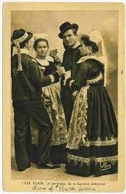 Scaer Le Jambadeo De La Gavotte Bretonne Vintage Costumes European Costumes Brittany France