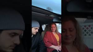 surprising my mom after being in LA for 3 months 🥺💕 #shorts ￼