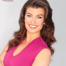 Melanie Newman (@melanielynnen) • Instagram photos and videos