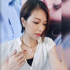 dotdot.. 德國膠原- 修補關節軟骨】 ✌🏻 唔會再聽到「 #咯咯聲」 🤟🏻  日日陪跑無難度我經常要陪👧🏻👦🏻郁動🏃🏼‍♂️始終唔係1822花姑娘😌 每次做完運動後