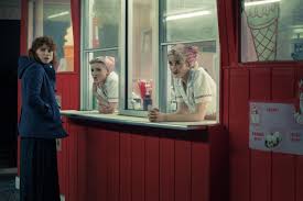 Extraction is one of the latest netflix movies to come out during 2020. Best Movies To Watch On Netflix At The Moment Filmfestivals Com
