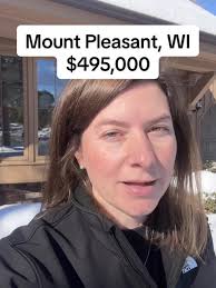Stunning 3 Bedroom Home for Sale in Mount Pleasant, WI