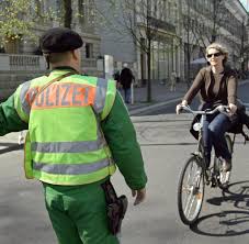 Bussgeld Fur Radfahrer Auf Der Falschen Strassenseite Welt