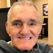 Farris Glover's Instagram, Twitter & Facebook