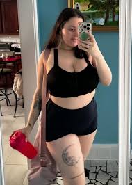 Aries Baddiex - Free pics, galleries & more at Babepedia