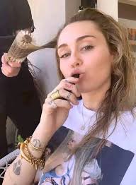 Miley Cyrus❤️💕 #mileycyrus