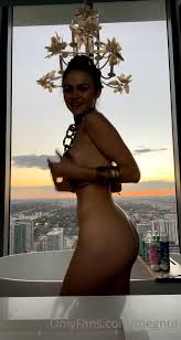 Megnutt02 Nude Slave Leia Cosplay - NudeCosplayGirls.com