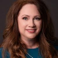 Julie Parsley's Instagram, Twitter & Facebook