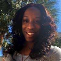 Atiya Muhammad's Instagram, Twitter & Facebook