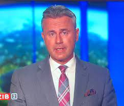He is most famous for his unsuccessful campaign for austrian president in 2016, a very close race. Armin Wolf On Twitter Wir Sollten Nicht Nur Uber Brillen Reden Norbert Hofer Hat Eine Neue Frisur