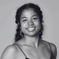 Professionally trained RAD qualified dance tutors.