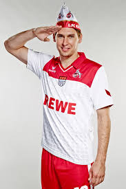 Kein bützchen, kein schunkeln, kein singen: Der 1 Fc Koln Hat Erstmals Ein Karnevalstrikot Koeln De