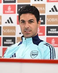 ARTETA DHIDI YA CHELSEA KAMA KOCHA NI 🔥 Tangu amekuwa kocha mkuu wa  Arsenal, Mikel Arteta amecheza dhidi ya Chelsea mara 12 kwenye mashindano  yote (ukiwemo huu wa leo). Mara zote hizo,