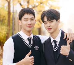 The actor is currently filming the highly anticipated second season of love alarm. he. Love Alarm Song Kang And Jung Ga Ram Image 7813832 On Favim Com