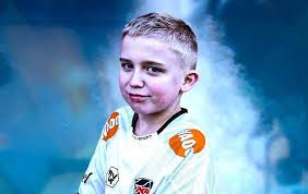 Son arrivée coïncide avec celle d'iago aspas, prêté un an au club espagnol par liverpool fc 12. Niepokonany 14 Latek Z Niewiarygodnym Bilansem W Fifa 21 180 0 Jak On To Robi Sport