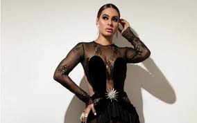 Galilea started her career in the media when she won the contest la chica tv in 1993. Hubo Truco Galilea Montijo Conto El Secreto Detras De Las Fotos Al Desnudo Que Hizo Hace Anos Centro De Informes