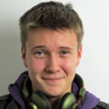 Dr. Kirchner gratuliert: Mike Möller und Tim Kissing für die Freien Wähler  in den Jugendrat gewählt