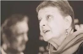 Helga Schmidt gestorben