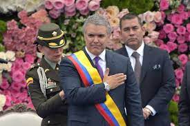 Mientras que el ex alcalde de bogotá, gustavo petro, obtuvo 7.997.823 votos (41,81%). Fotos La Investidura De Ivan Duque Como Presidente De Colombia En Imagenes Internacional El Pais