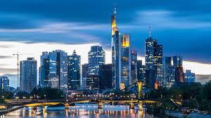 Er hat die rechtsform eines eingetragenen vereins. Private Banken Wollen Vorerst Weniger Filialen Schliessen