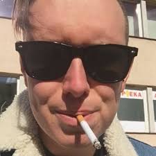 Przepraszam za wszystkie niedoskonałości , błędy merytoryczne. Bartlomiej M Kartofelll Twitter