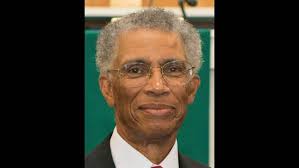 Calvin Wainright, Kansas sports mentor, dies