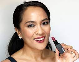 Sheena Drew's Instagram, Twitter & Facebook