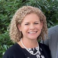 Rebecca Mayville's Instagram, Twitter & Facebook