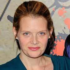 Andrea lowe (born 1 may 1975 in arnold, nottinghamshire) is an english actress. Andrea Lowe Bio Family Trivia Famous Birthdays