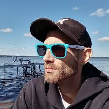 Mourning a broken power tool