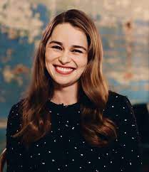 It was fun while it lasted but it was back to business for emilia clarke on monday, following the 88th. Emilia Clarke Things On Twitter Cleansing Your Timeline With Emilia Clarke S Smile