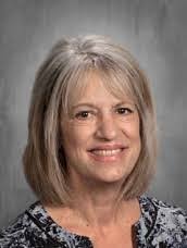 Lori Welty's Instagram, Twitter & Facebook