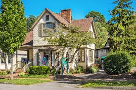 Check spelling or type a new query. Historic Cottage District Travel Book Lavilo