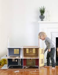 Case Delle Bambole Moderne Giochi Per Grandi In 2020 American Doll House Doll House Diy Barbie House