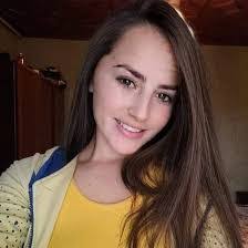 Valerie Mays's Instagram, Twitter & Facebook