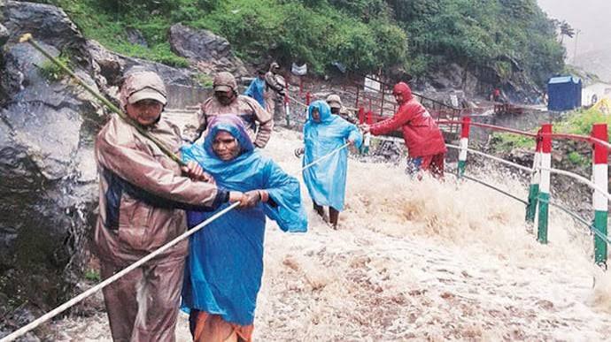 Surat Pilgrims Stranded in Kedarnath