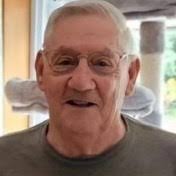 Jerry Attebery's Instagram, Twitter & Facebook