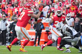 Travis Kelce has simple but perfect message regarding the use of laterals  in games