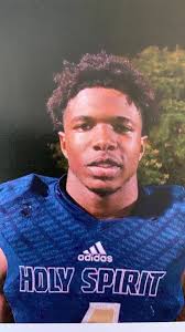 Providence native Enoch Cheeks earns Atlantic 10 honors with Dayton, and  Brown's Gia Powell honored by Ivy League.