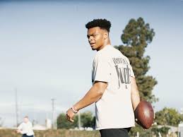 Chicago bears quarterback justin fields made a miami dolphins beat writer look foolish after a bad take earlier this week. Justin Fields Follows A Plant Based Diet Wants To Open Vegan Pizza Shop