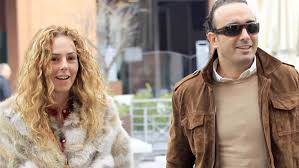 PILLADOS! Rocío Carrasco y Fidel Albiac celebran su éxito con Carlota Corredera y David Valdeperas