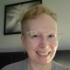 Stream Carolynn Ní Lochlainn music