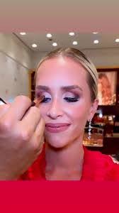 Rosie Dow's Instagram, Twitter & Facebook