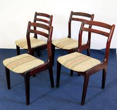 Dining table set in solid pine in good vintage condition. Set Of 4 Quality Retro Nathan Dining Room Chairs La37017 Loveantiques Com