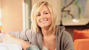 Helene fischer's zodiac sign is leo. Hd Wallpaper Helene Fischer Smiling Blond Hair Happiness One Person Wallpaper Flare