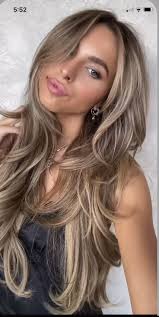 Haley Hunt (haleyleona_)